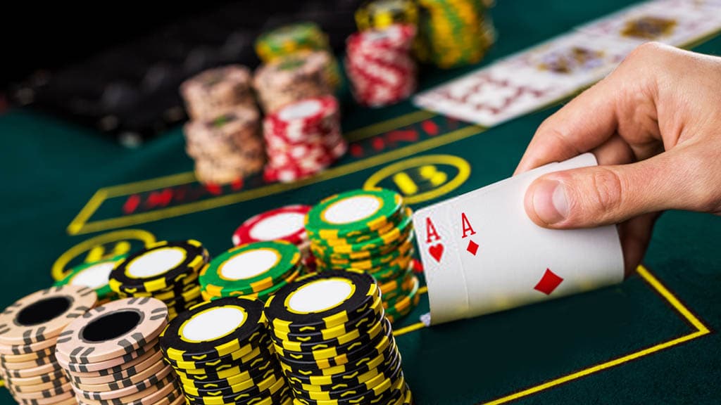¿Cuánto se puede ganar jugando al póker online?